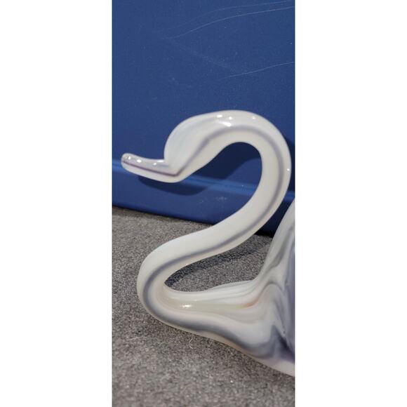 Wagon Hill Cherokee Black White Fluid Swan Hand Made Art Glass Trinket Dish SEE - Picture 2 of 8